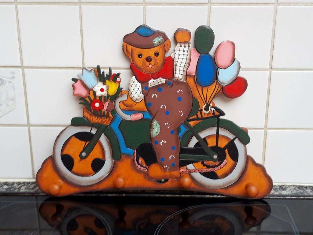 Houten kinderkapstok beer 4 haken 40x28 cm Heel mooie staat!, Ophalen of Verzenden, Zo goed als nieuw, Minder dan 100 cm, Kinderkapstok