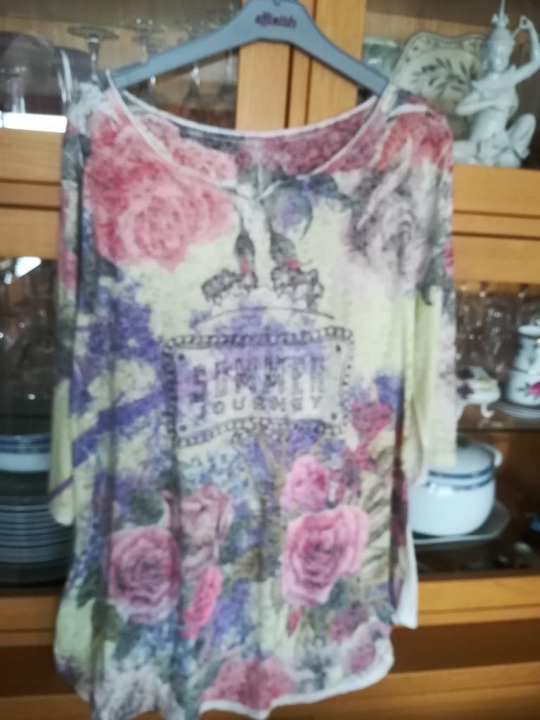 T-shirt de plage fleuri taille 42/44, Enlèvement ou Envoi, Porté