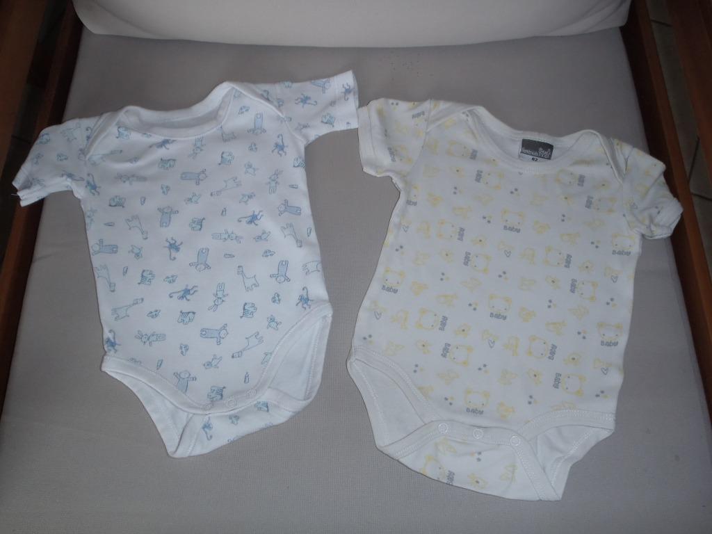 1 lot de 2 body taille 62, Enfants & Bébés, Enlèvement ou Envoi, Comme neuf, Garçon ou Fille, Vêtements de nuit ou Sous-vêtements