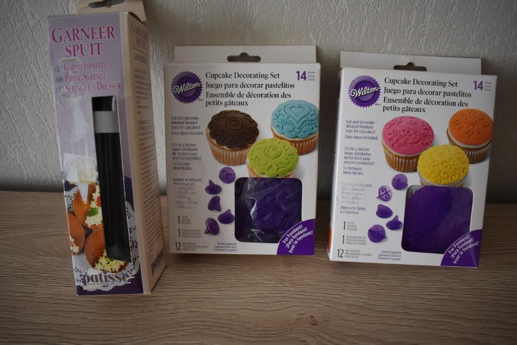 Decoreer/Garneerspuit en cupcake decoratieset, Enlèvement, Comme neuf, Gâteaux et Tartes, Décoration