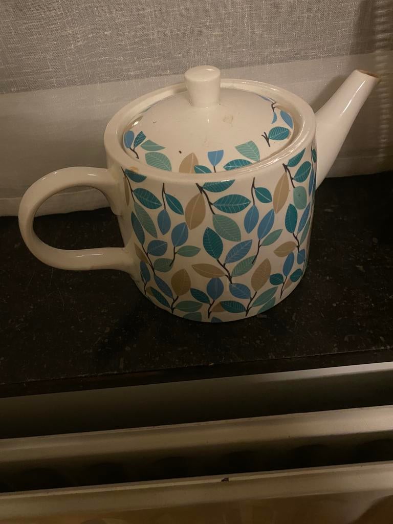 Theepot en vaas, Ophalen, Zo goed als nieuw, Overige typen