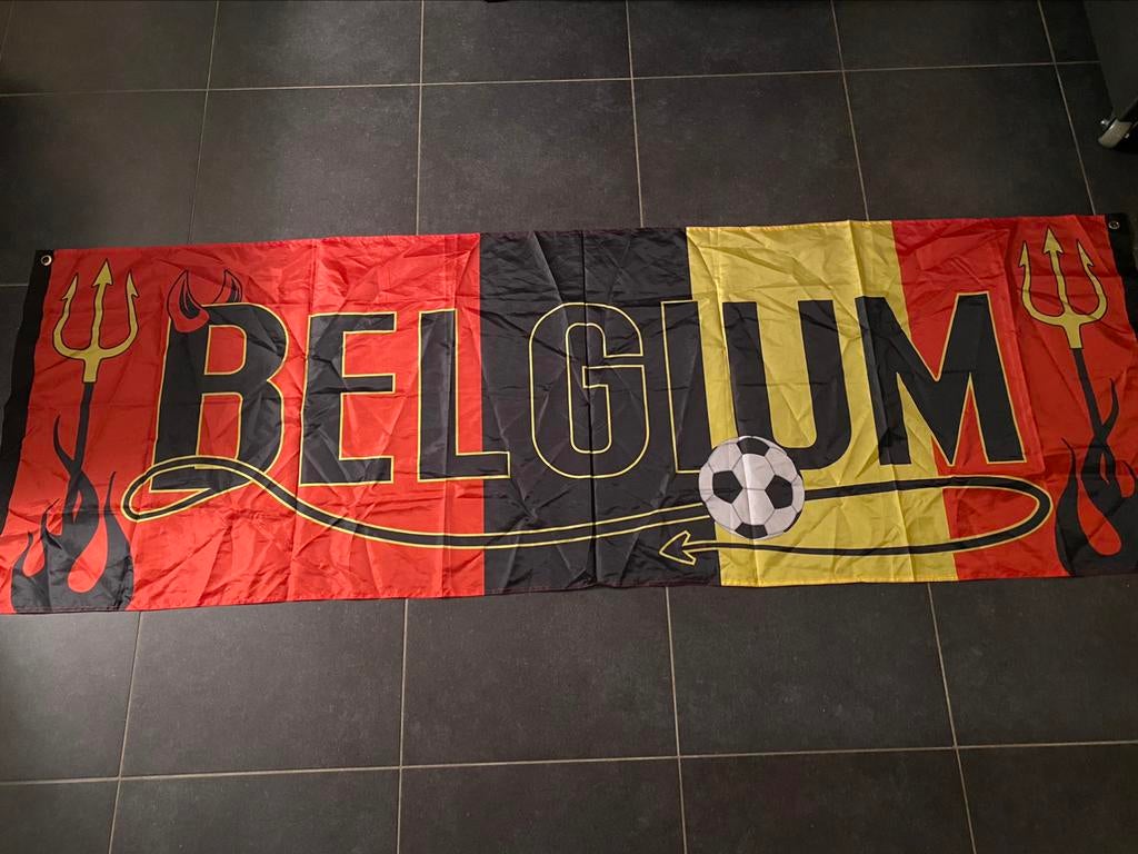 Drapeau/bannière belge 224 à 73, Divers, Drapeaux & Banderoles, Enlèvement ou Envoi, Comme neuf