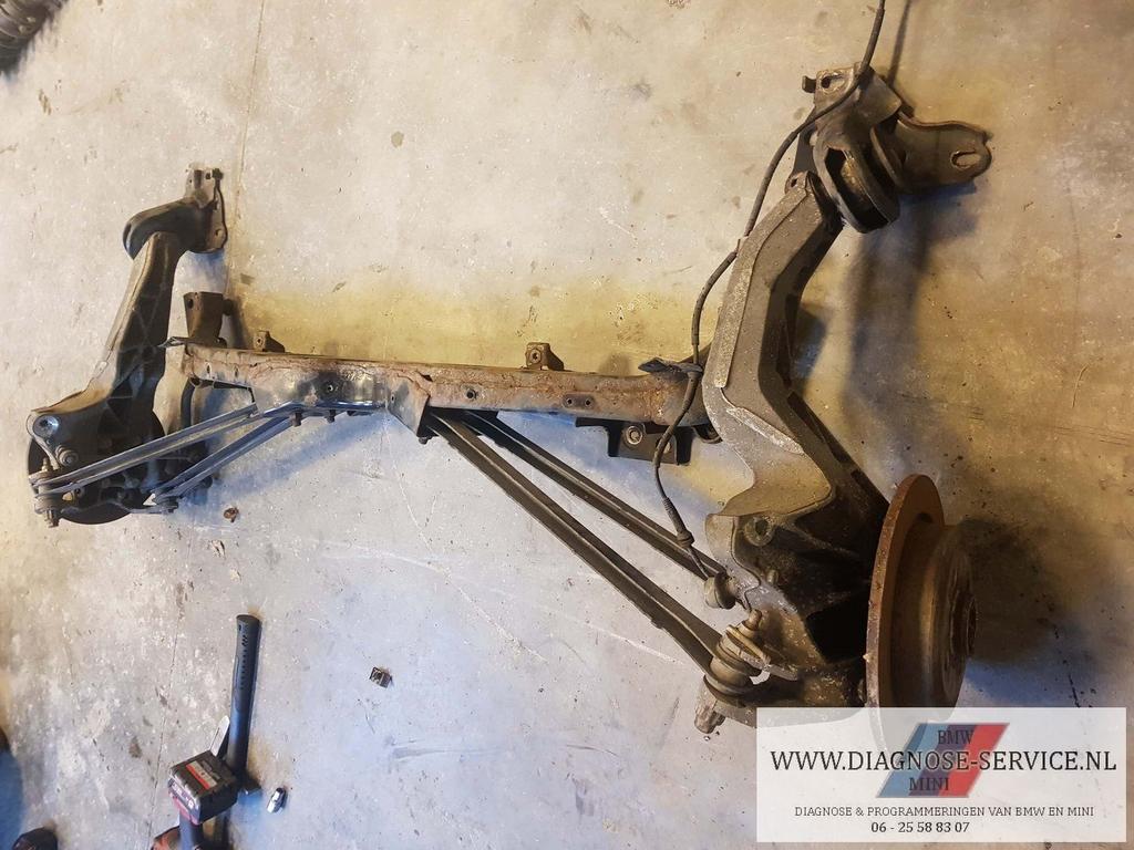 Mini one Cooper s R56  2006-2013 achteras draagarm fuseestuk, Auto-onderdelen, Ophanging en Onderstel, Ophalen, Gebruikt, -, -