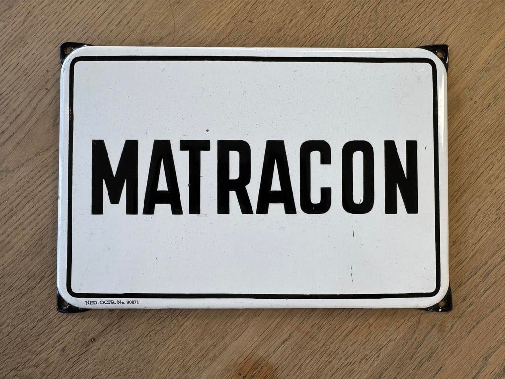 Plaque ancienne en émail MATRACON, Enlèvement ou Envoi