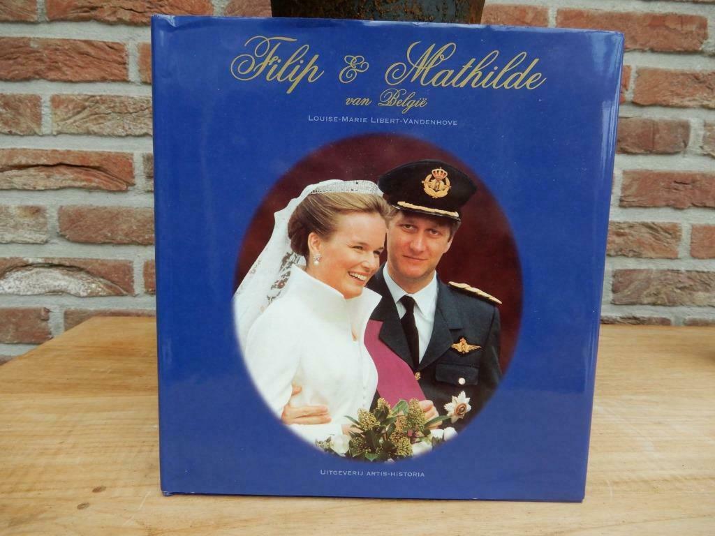 Artis boek van Koning Filip en Koningin Mathilde, Verzamelen, Ophalen of Verzenden, Zo goed als nieuw