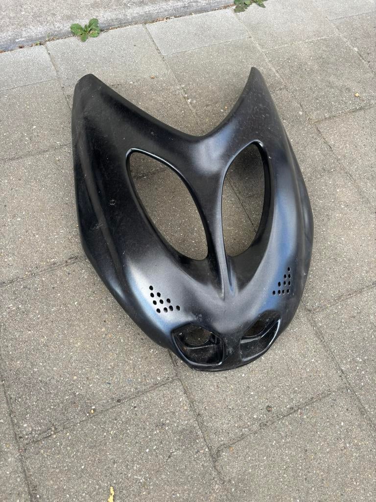Yamaha Aerox voorkap met ingewerkte BCD Voorlicht., Enlèvement, Yamaha