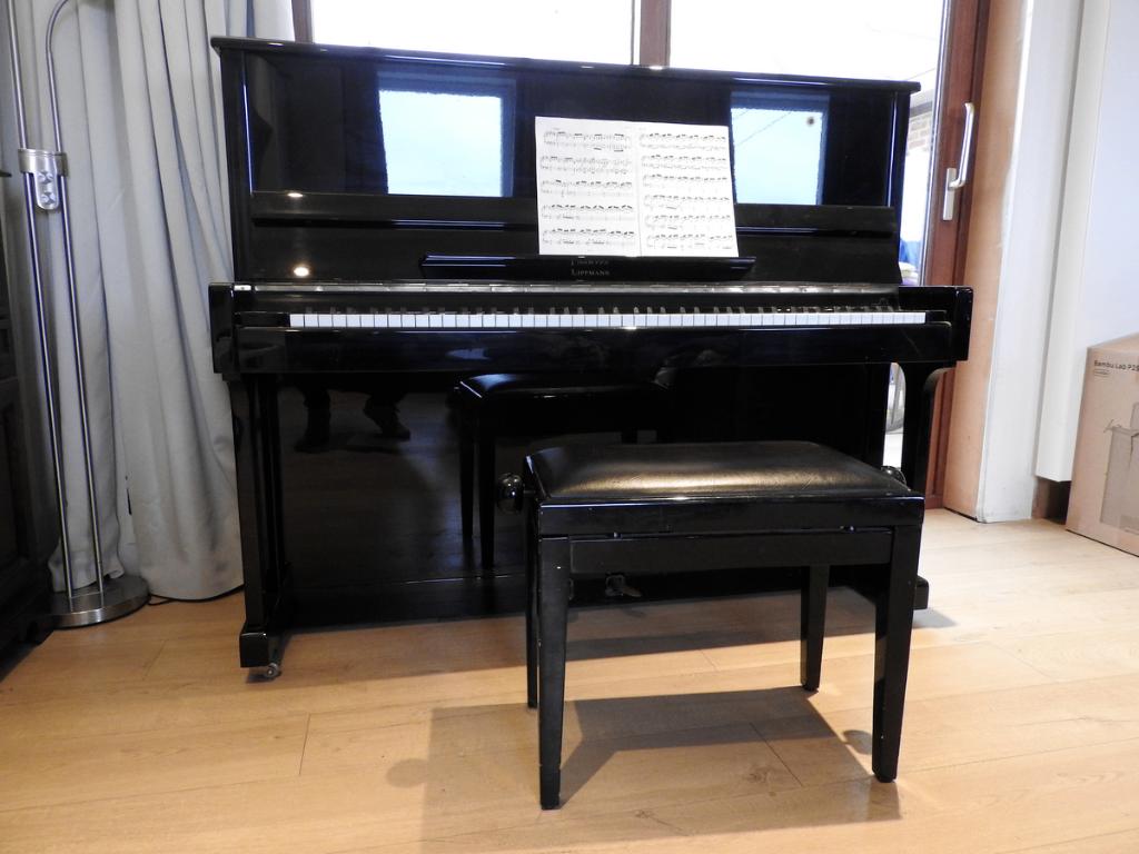Prachtige Lippman Buffetpiano (120cm) – Zwart Hoogglans, Brillant, Enlèvement, Utilisé, Piano
