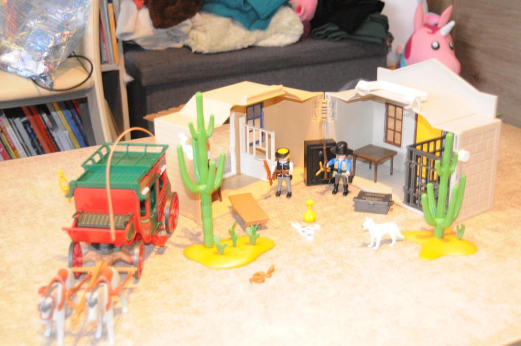 playmobil western set met postkoets en huisje, Enfants & Bébés, Jouets | Playmobil, Utilisé, Enlèvement ou Envoi