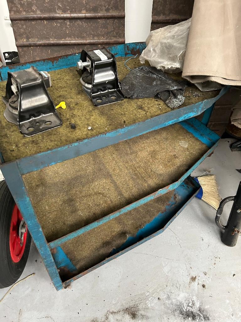 WAGON DE MATÉRIAUX, Enlèvement, Utilisé