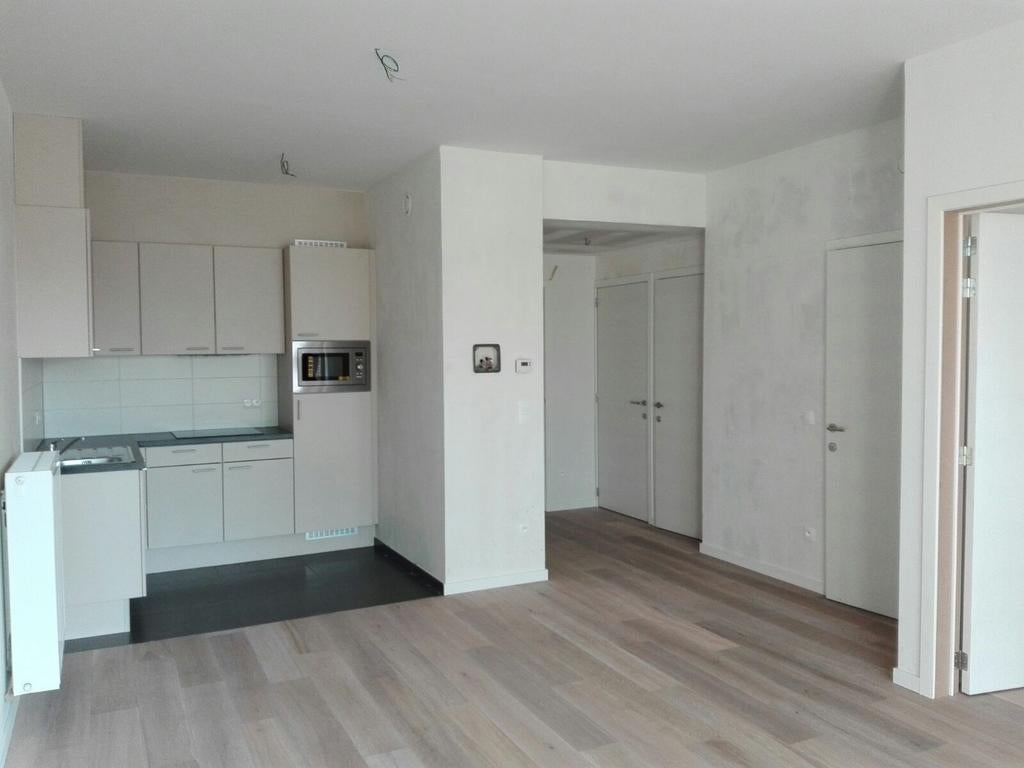 Nieuw appartem.te huur in assist. woning, Immo