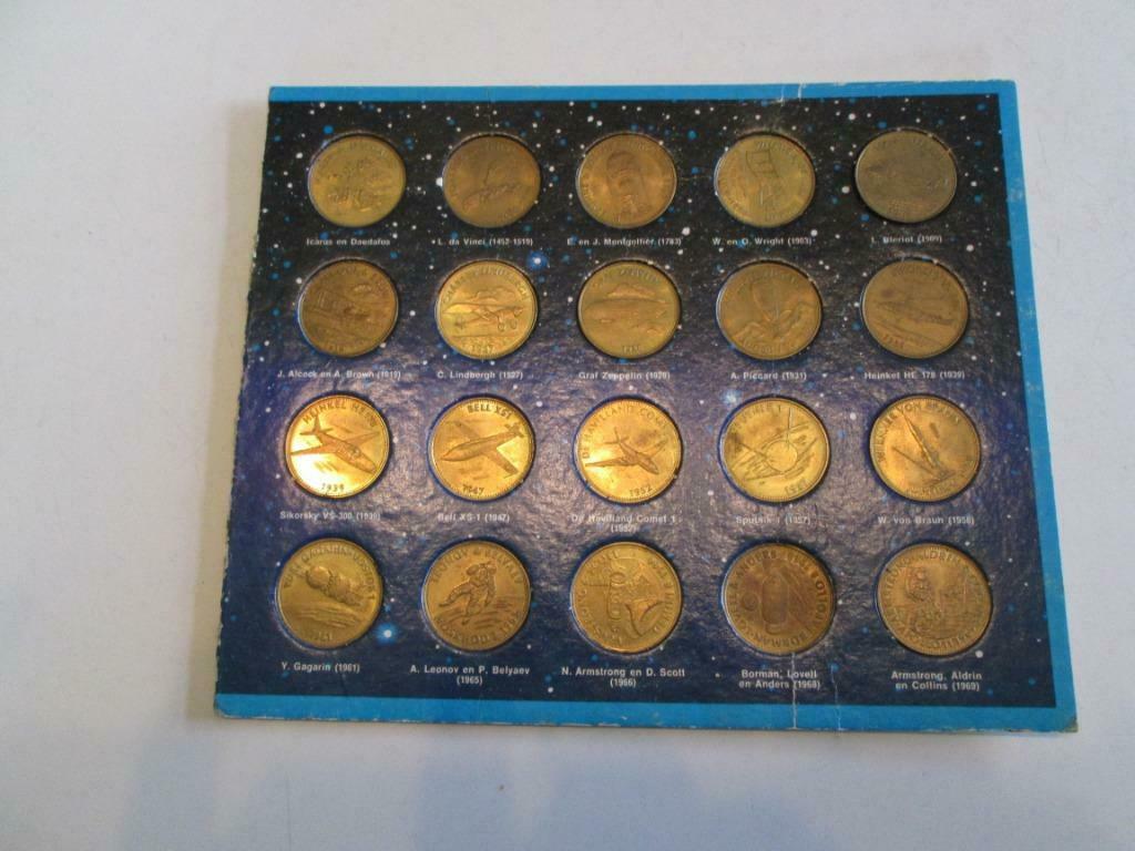 Vintage ,  20 koperkleurige penningen van Shell met thema  d, Ophalen of Verzenden