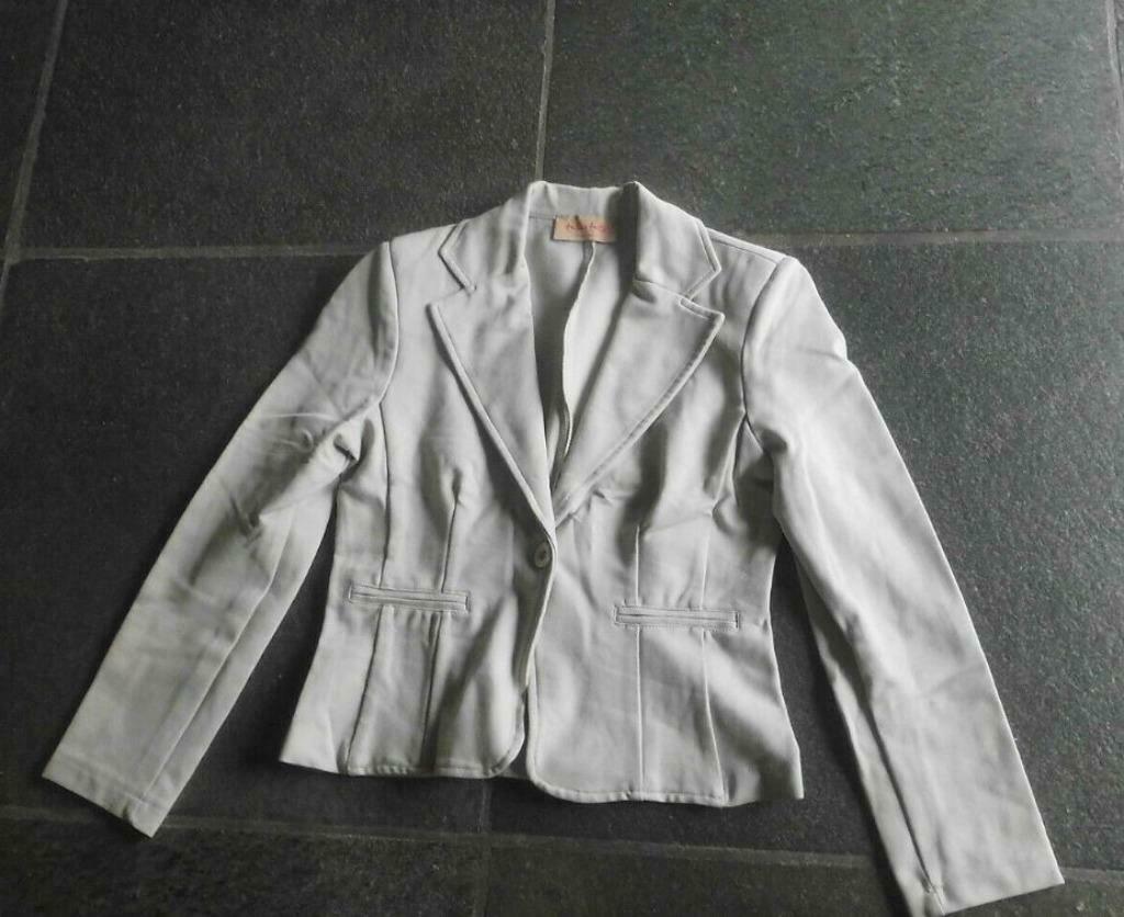 veste blazer femme moyen, Vêtements | Femmes, Taille 38/40 (M), Enlèvement ou Envoi, Beige, Comme neuf