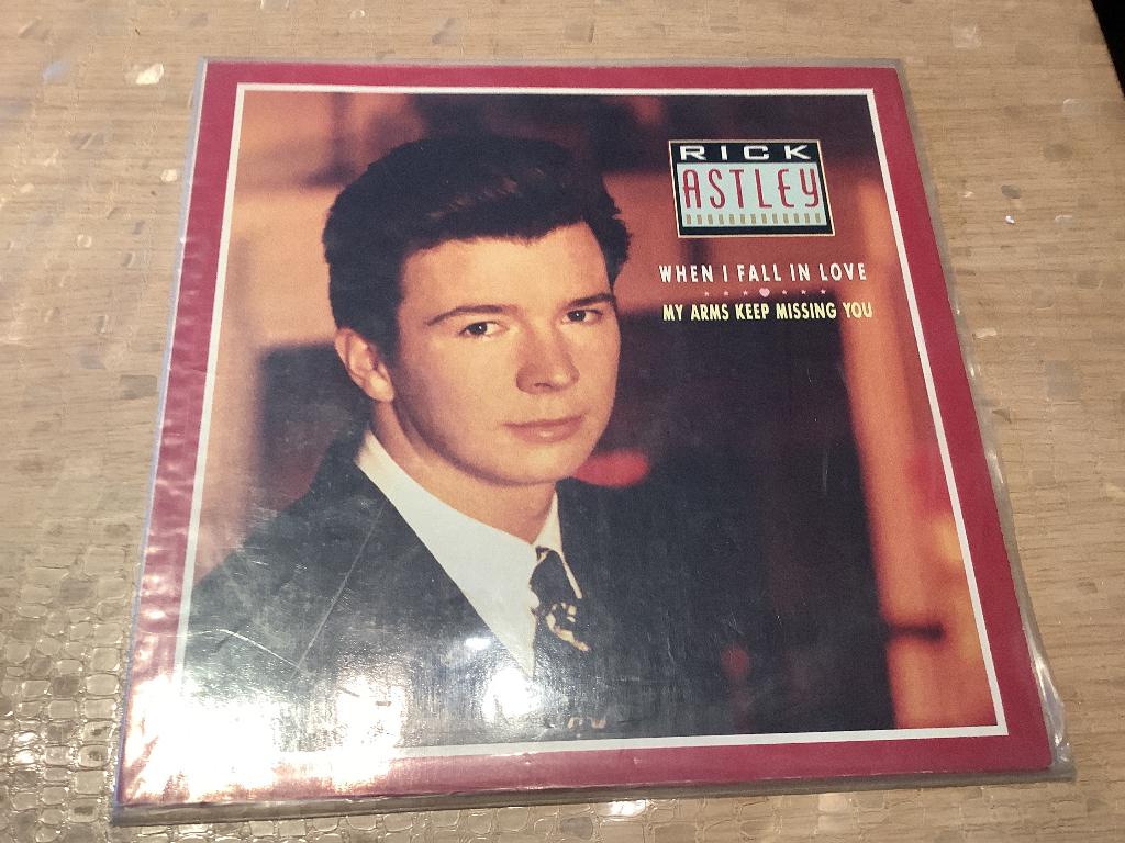 Maxi 45 tours vinyles de Rick astley, CD & DVD, Enlèvement, Utilisé