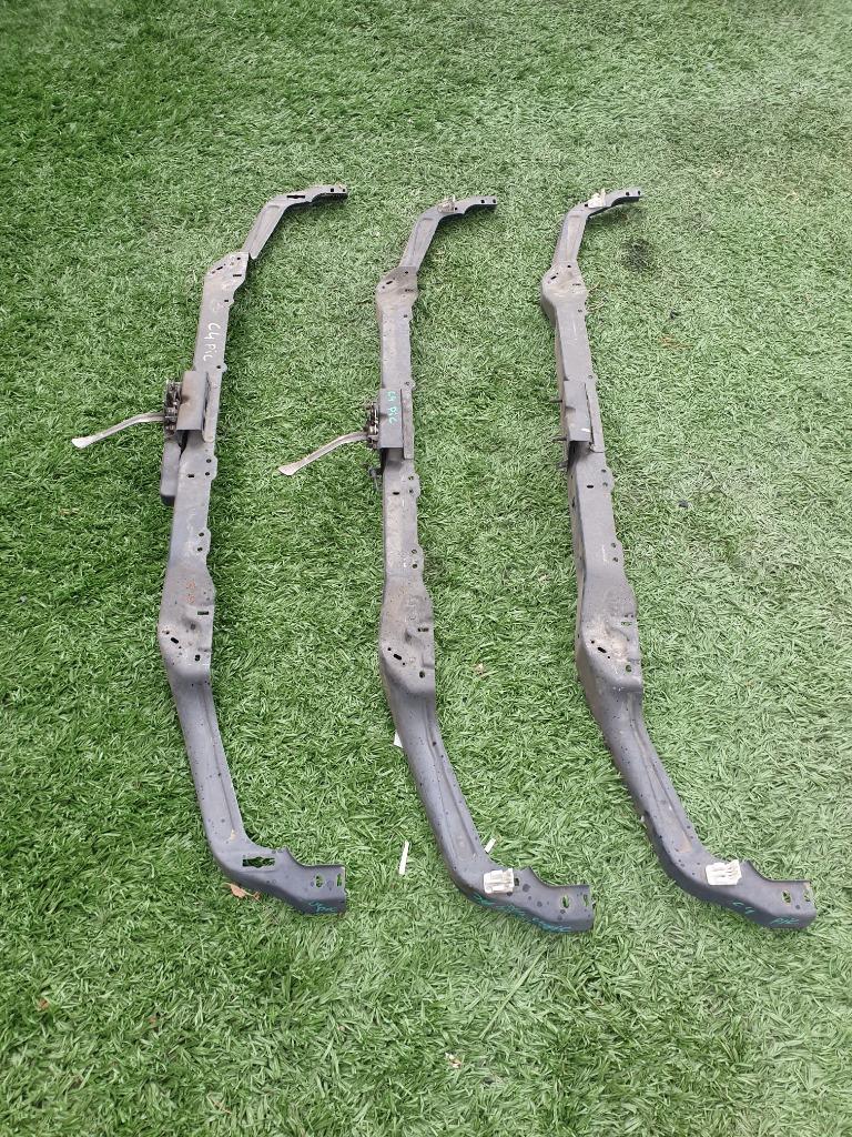 Traverse avant CITROEN C4 PICASSO Barre de renfort pare choc, Auto-onderdelen, Carrosserie, Citroën, Voor, Ophalen