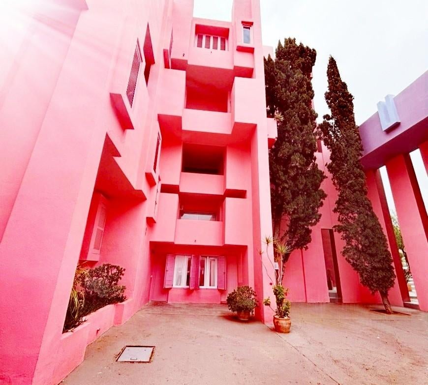 Oeuvre iconique: Architecture unique, Immo, Étranger, Appartement