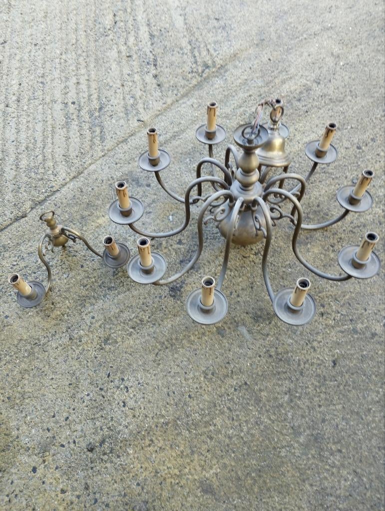 Lustre, Enlèvement