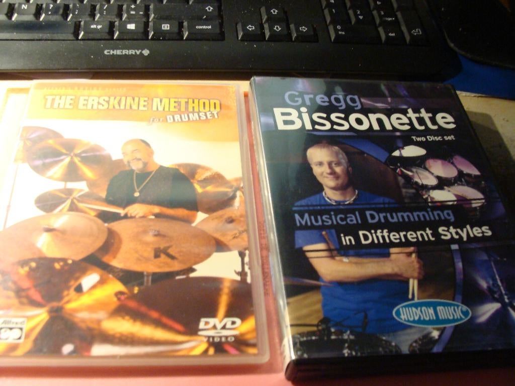 DVD,s,,The Erskine methode,,Gregg Bissonette, Musique & Instruments, Enlèvement ou Envoi, Utilisé