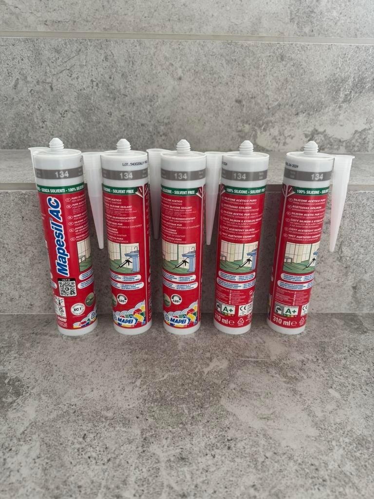 5 Mapei 134 bruin/lichtbruine siliconenafdichtingen, Ophalen of Verzenden, Nieuw