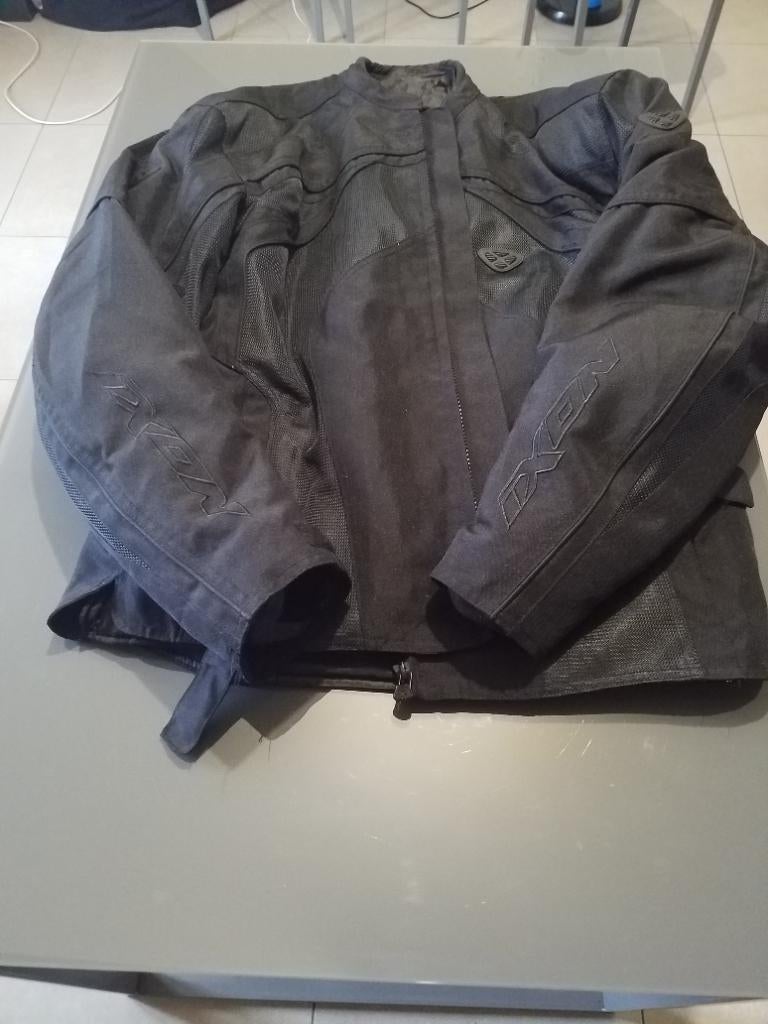 Motorjassen en helmen, Motos, Vêtements | Vêtements de moto, Femmes, Hommes, Seconde main, Enlèvement