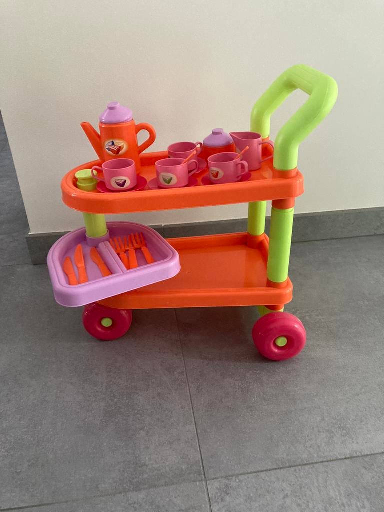 Kinder serveerkarretje, Ophalen, Zo goed als nieuw