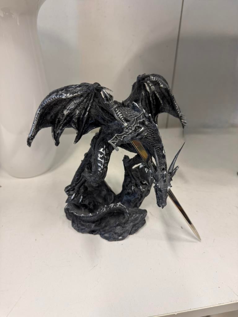Nemesis Black dragon sword letter opener, Ophalen of Verzenden, Zo goed als nieuw