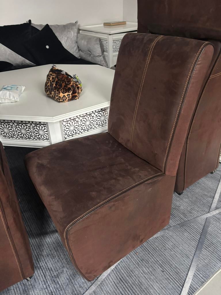 Chaise, Ophalen, Zo goed als nieuw