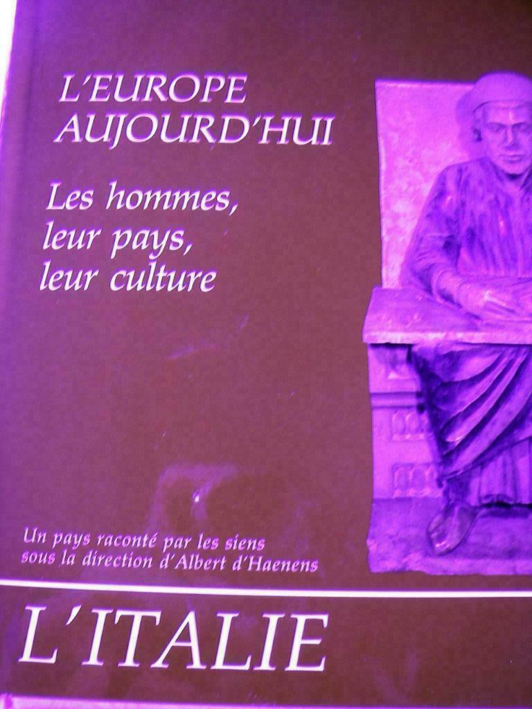 Livre Artis Historia - l'Italie, Enlèvement, Comme neuf