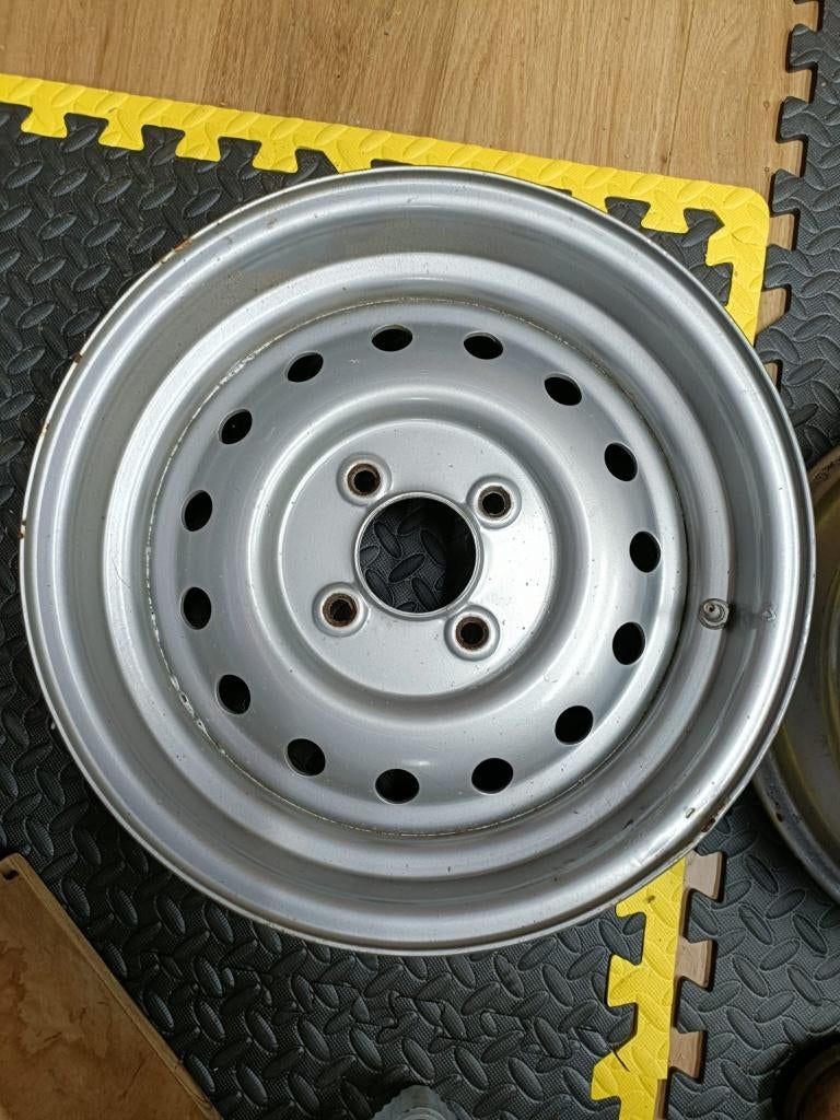 2 Triumph TR6 stalen velgen, Ophalen, Velg(en)