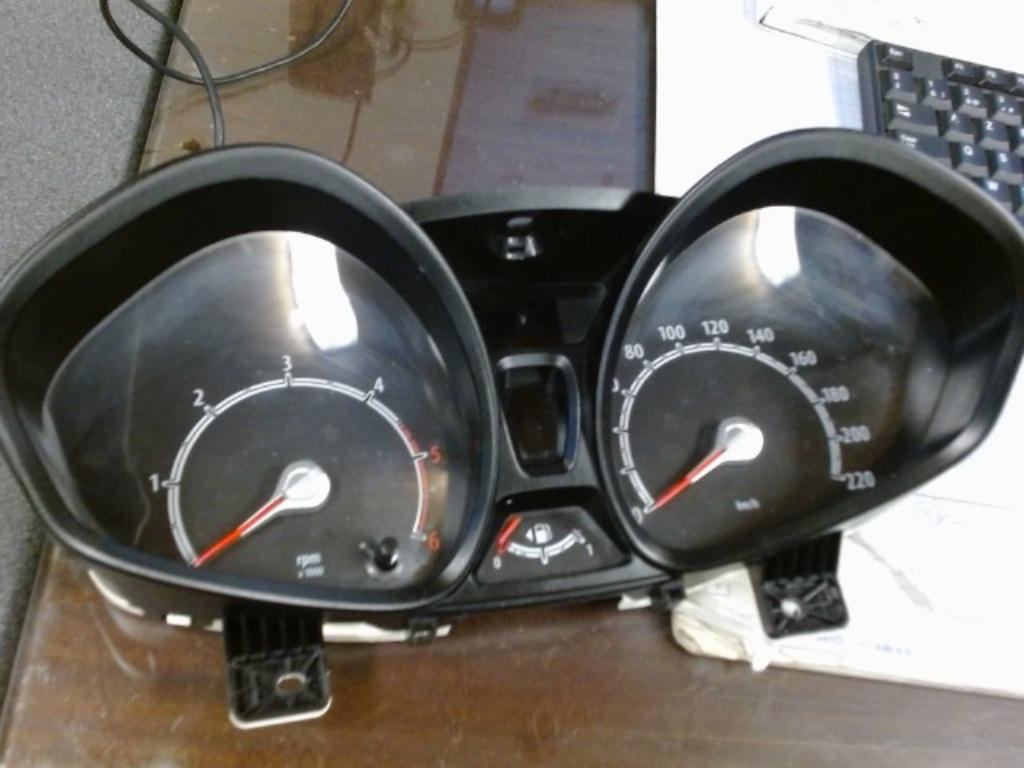 Compteur Ford Fiesta 6 2008-2012 8A6T-10849-CM  (480), Enlèvement, Utilisé, Ford