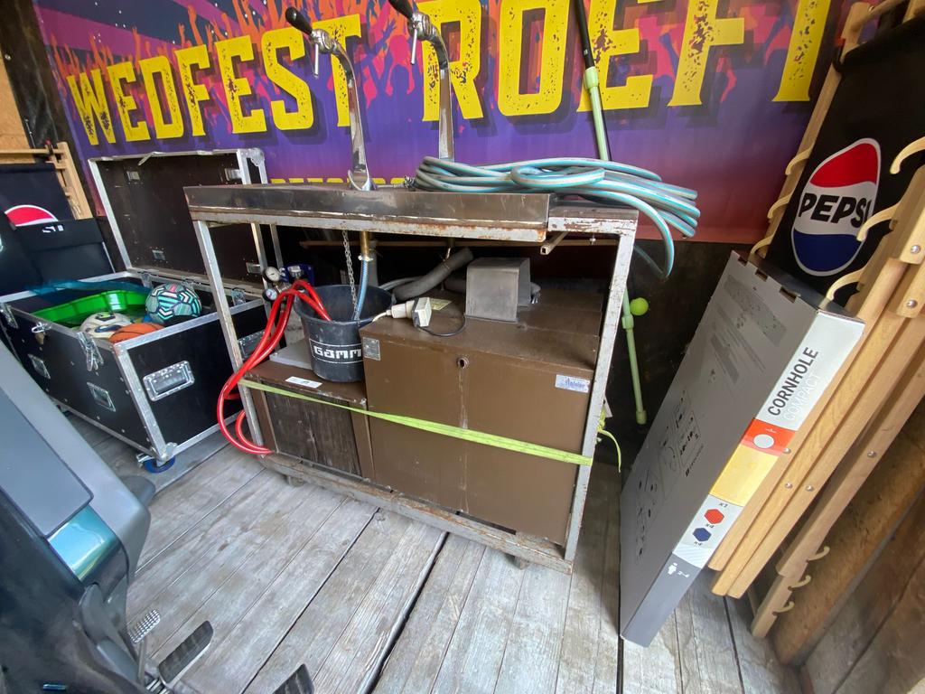 Biertap, Enlèvement, Comme neuf