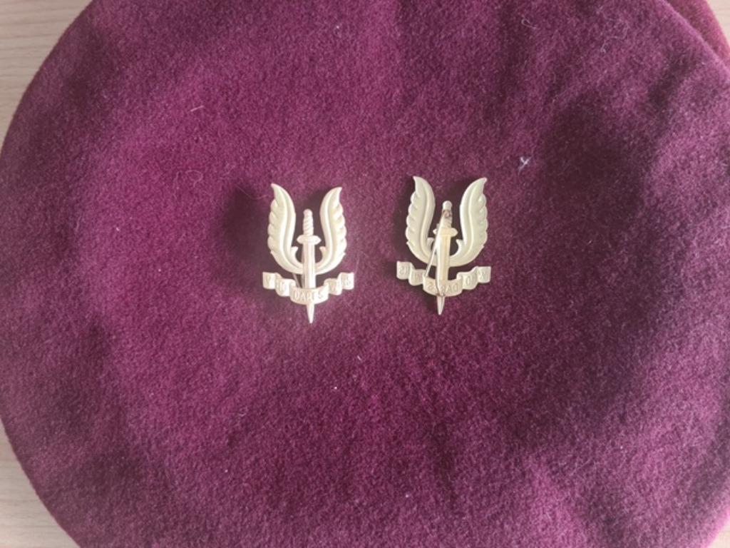 Mutskenteken 1Bn Para origineel messing goudkleurig, Verzamelen, Ophalen of Verzenden, Landmacht, Embleem of Badge