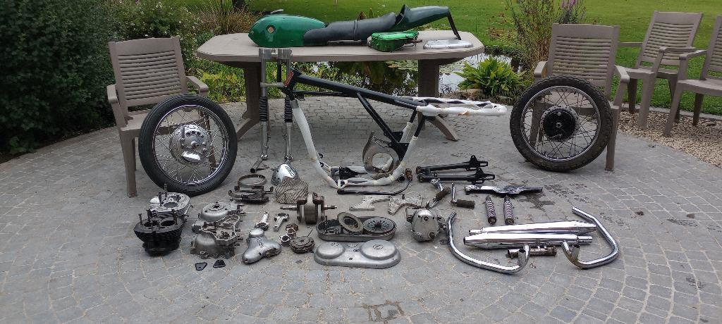 NORTON Commando à vendre, 750 cm³, Plus de 35 kW, 2 cylindres