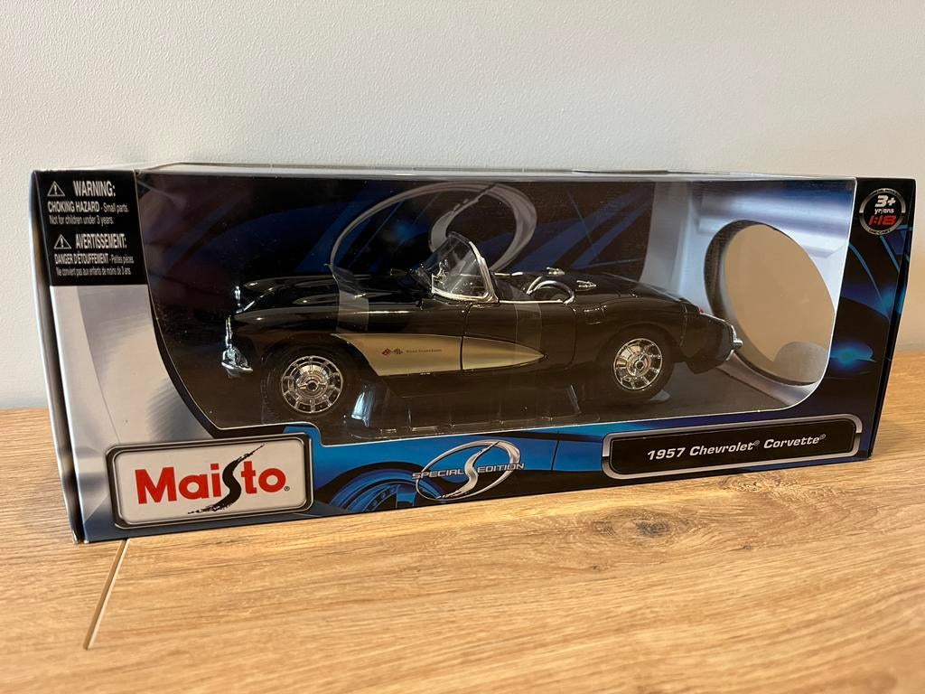 Chevrolet Corvette 1957 Maisto édition spéciale 1:18, Hobby & Loisirs créatifs, Voitures miniatures | 1:18, Enlèvement ou Envoi