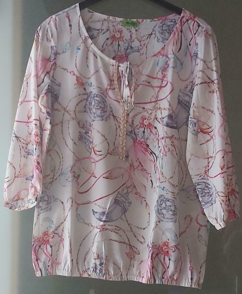 K-design zomer blouse Maat S, Kleding | Dames, K-design, Wit, Ophalen of Verzenden, Zo goed als nieuw