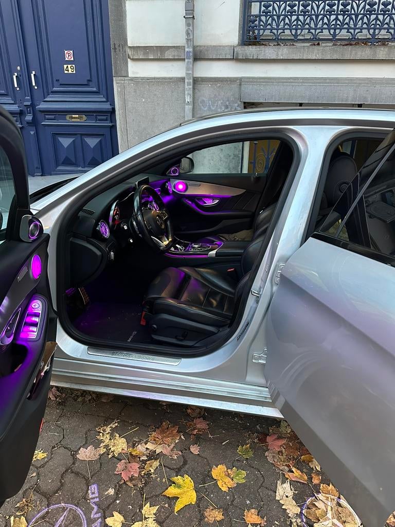 Mercedes-Benz C200 W205 AMG-pakket — Uitstekende staat, Auto's, Mercedes-Benz, Achterwielaandrijving, 4 cilinders, Leder, Bedrijf