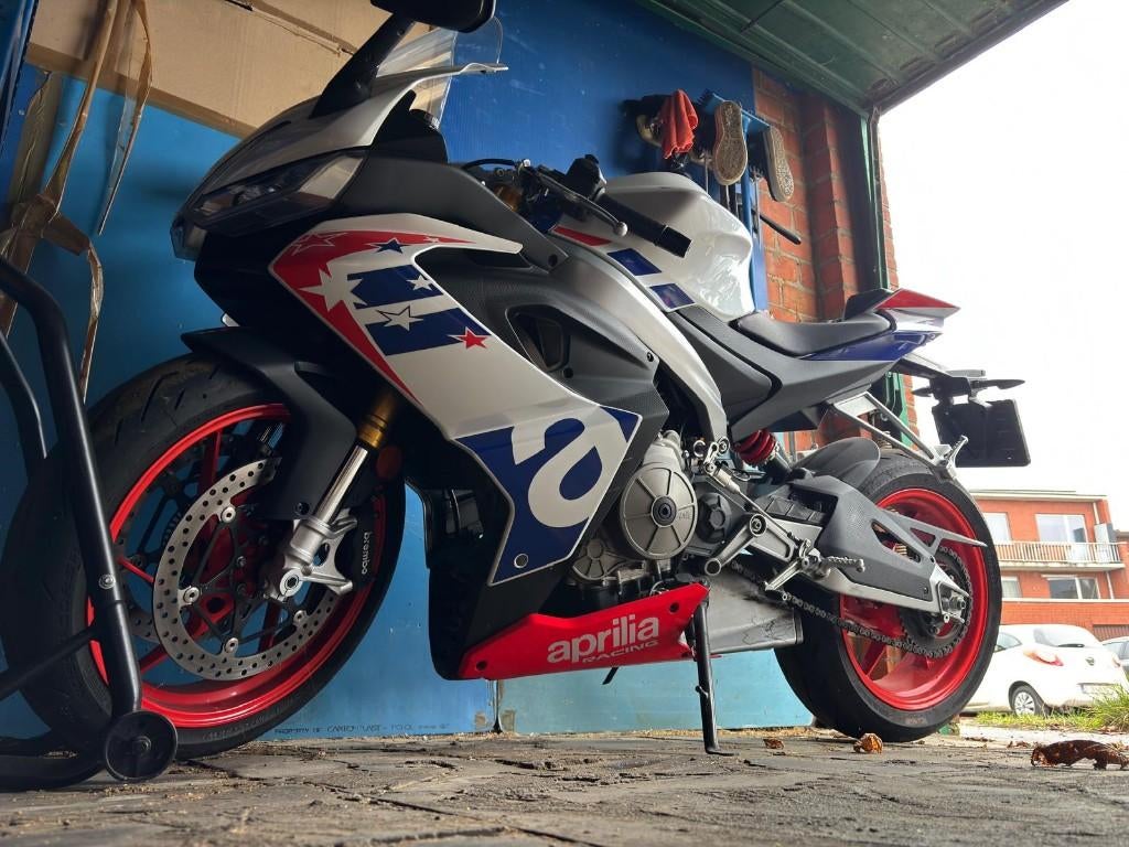 Aprilia RS 660 Limited Edition (2022), Plus de 35 kW, 2 cylindres, Contrôle de traction, Permis Moto A