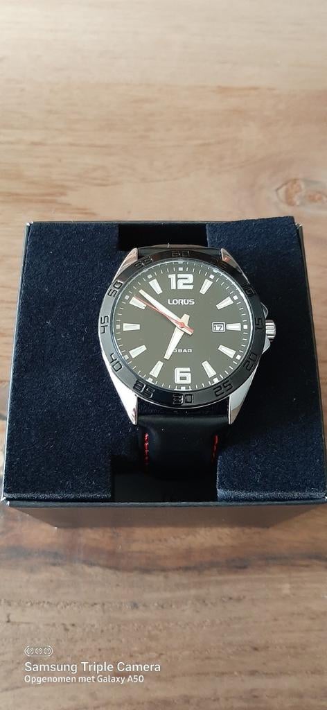 lorus horloge, Ophalen, Zo goed als nieuw