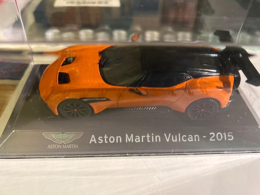 Aston Martin Vulcan - 1/43, Enlèvement, Comme neuf, Voiture