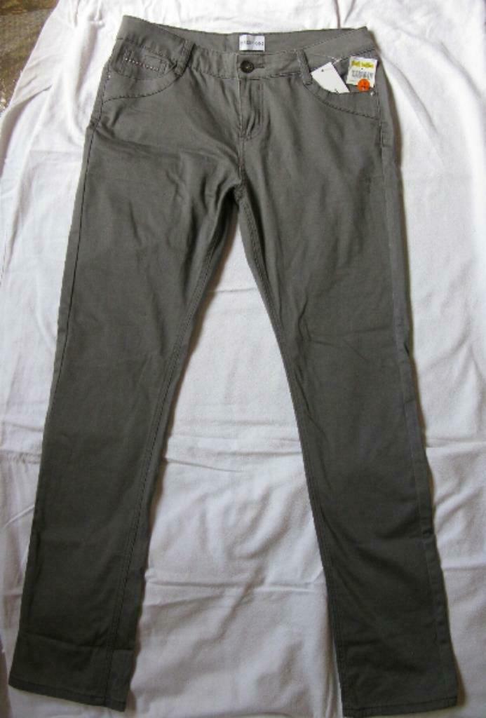 Pantalon dame gris T42 NEUF, Gris, Enlèvement ou Envoi, Longs, Taille 42/44 (L)
