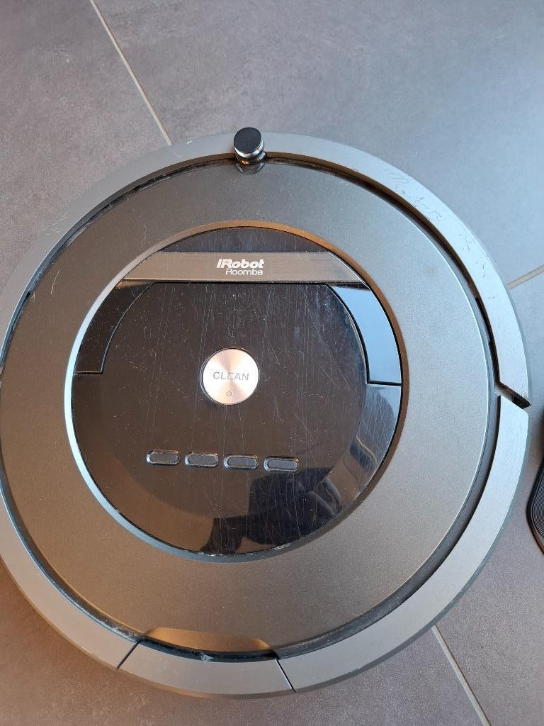 Robotstofzuiger iRobot Roomba model 866 + 2 reserveborstels, Enlèvement, Utilisé, Réservoir, Aspirateur robot