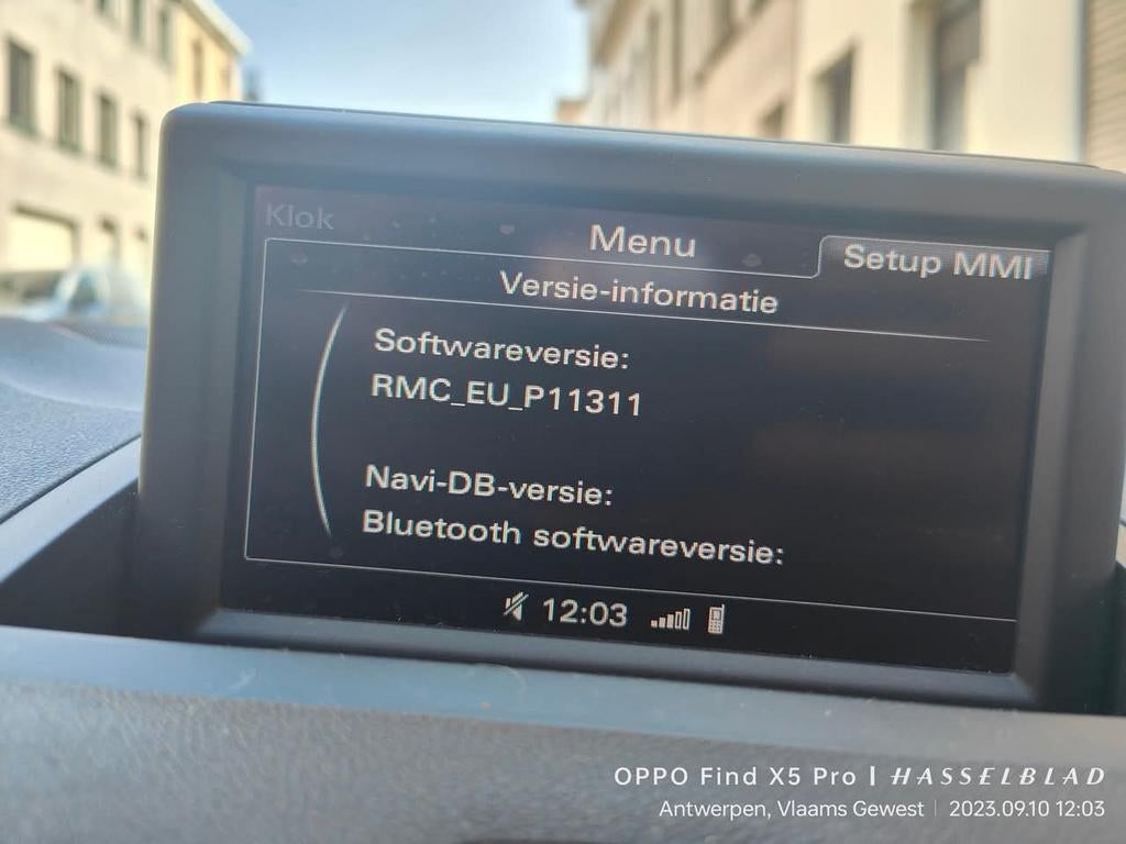 AUDI RMC MAP UPDATE/NAV ACTIVATIE, Ophalen, Update