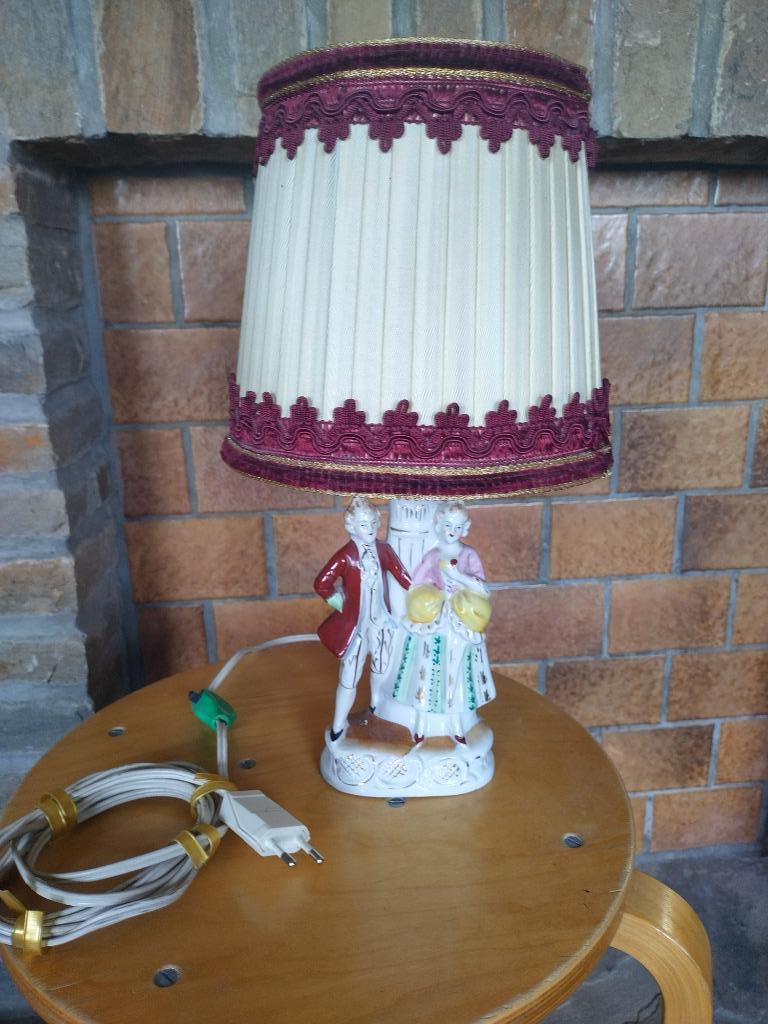 Lampe porcelaine, Ophalen