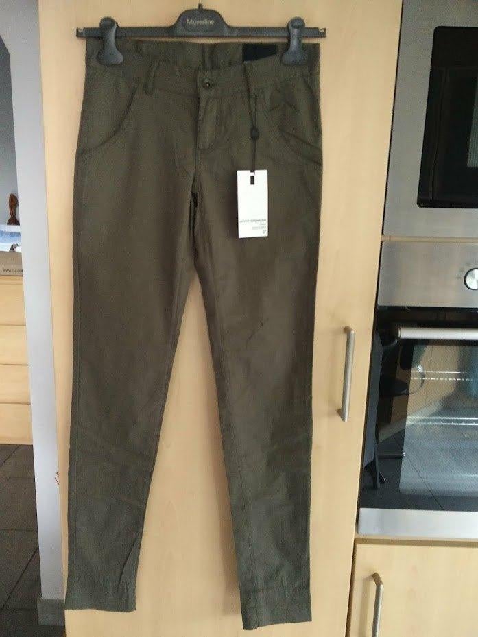 Broeken Outfitters Nation  en  JBC. (Z)  maat 170 of SMALL., Kleding | Heren, Broeken en Pantalons, Overige kleuren, Nieuw, Overige maten