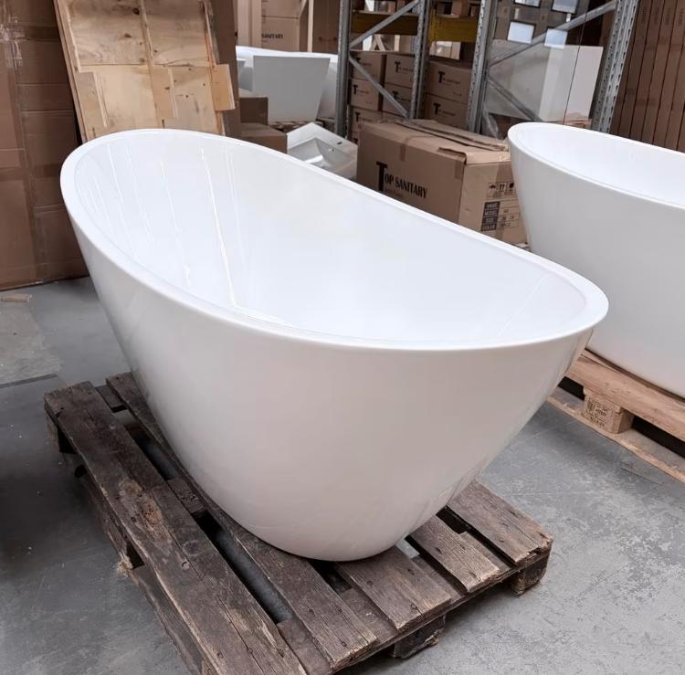 Nog 1 stuk over! Vrijstaand ligbad 170 cm € 295,- nr175, Ophalen of Verzenden