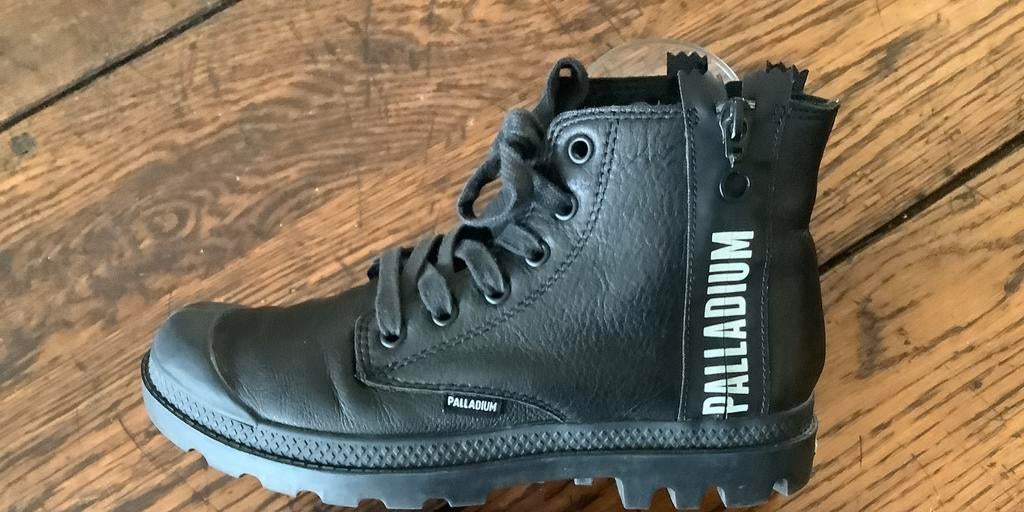 Palladiums en cuir, Enlèvement, Comme neuf, Noir