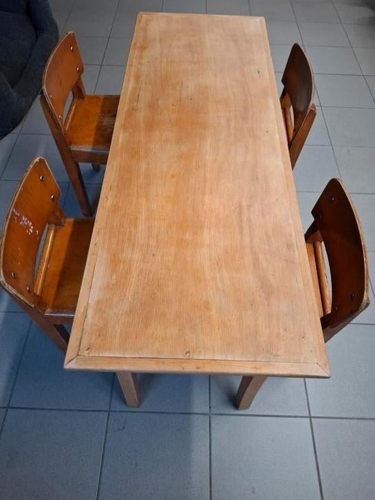 Kleuter tafel vintage, Enlèvement, Utilisé