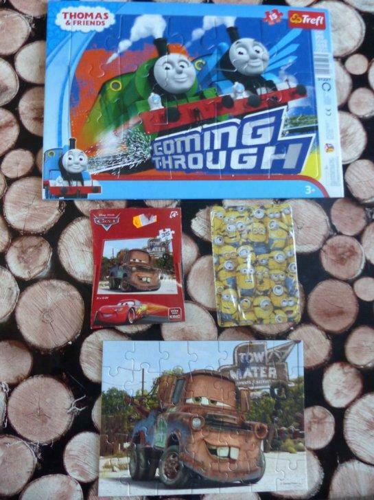lot 3 puzzles  cars minions thomas le train 15 à 30 pièces, Enlèvement ou Envoi, Neuf