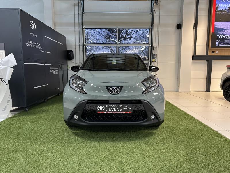Toyota Aygo X 1.0 MT BENZ PULSE, Achat, 998 cm³, Euro 6, 110 g/km