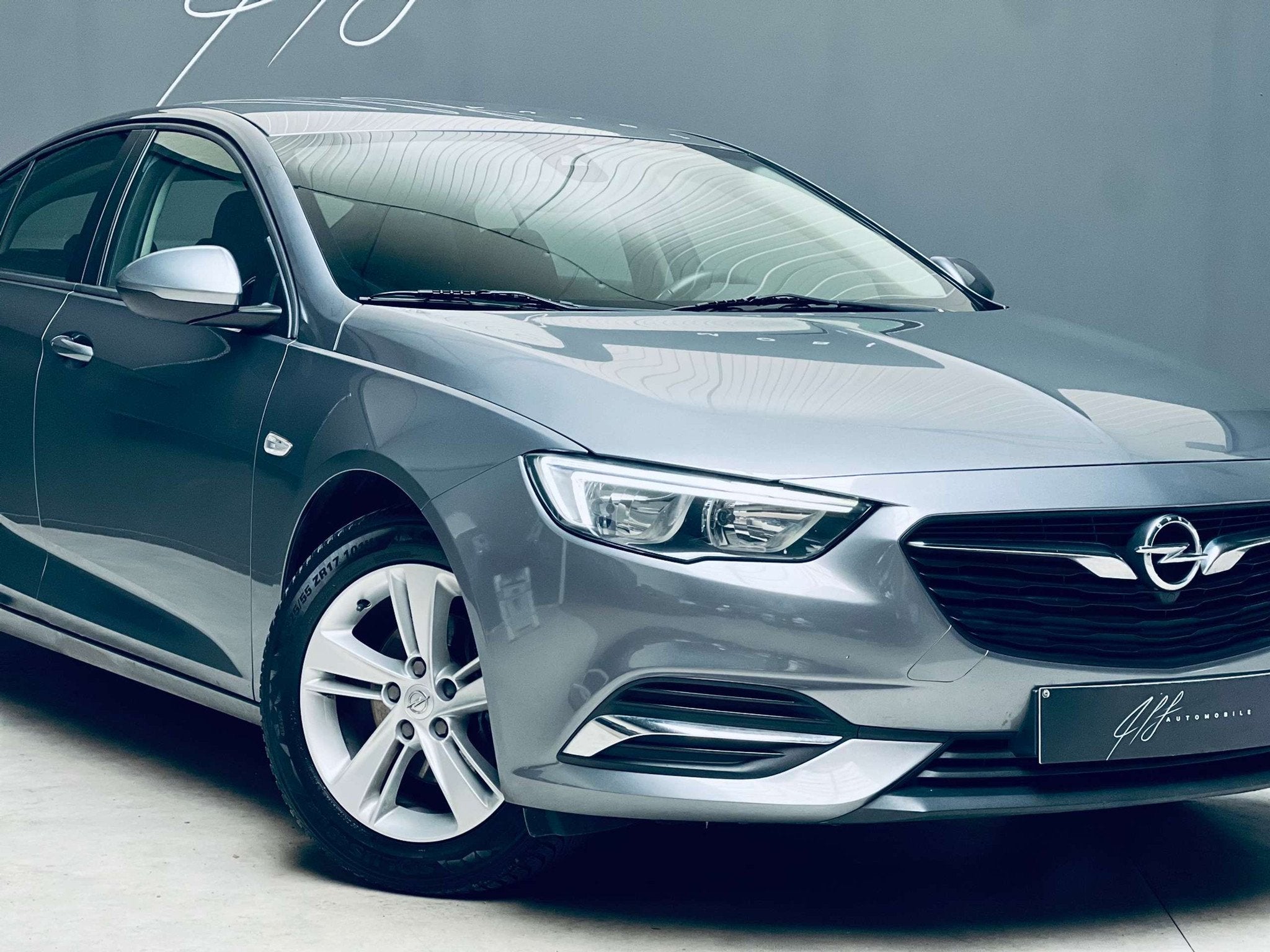 Opel Insignia Grand Sport 1.6 CDTI *CARPLAY*EURO6c*, Autos, Opel, Argent ou Gris, Achat, Euro 6, Entreprise