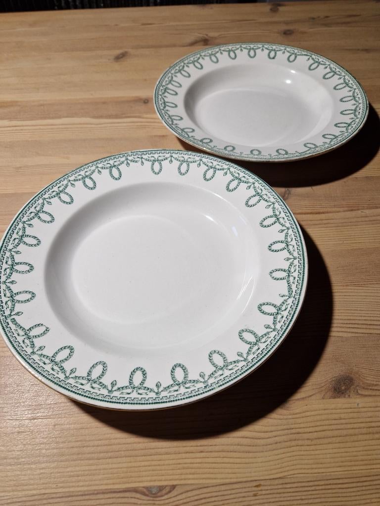 2 Boch Frères Bonaparte soepborden, Antiek en Kunst, Antiek | Servies los, Ophalen of Verzenden